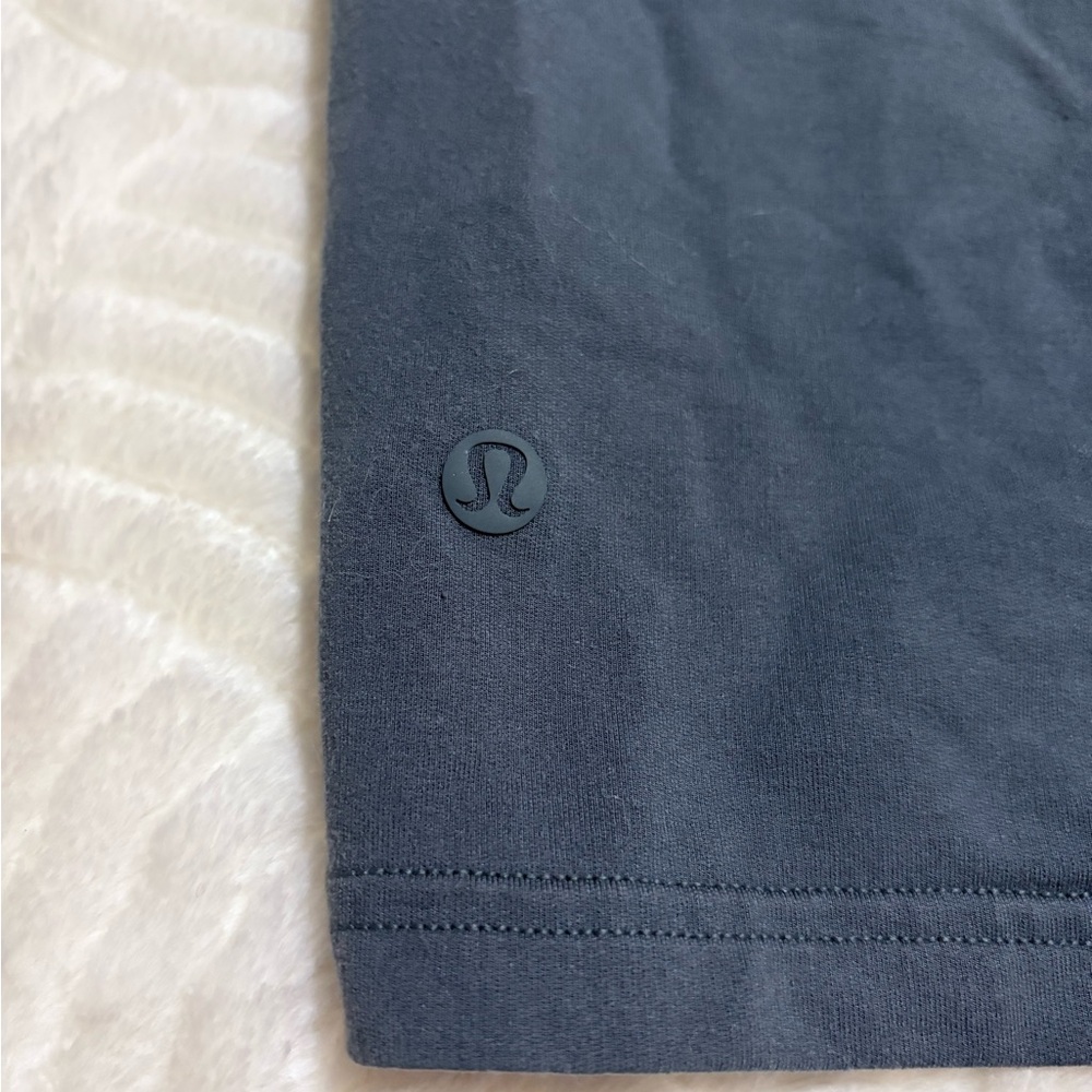 Lululemon Athletica Black Athletic Shorts Soft Fabric - Picture 6 of 7